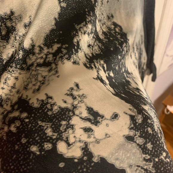 Forever 21 Charcoal Grey Light Sweater - Picture 3 of 4